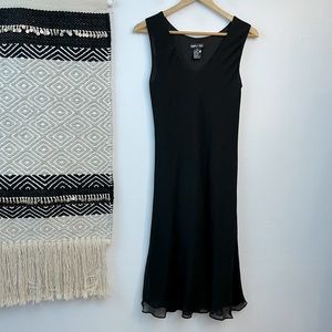 Simply silk black silk chiffon dress M knee length sleeveless